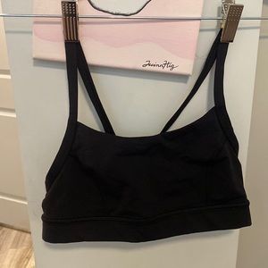 lululemon sports bra